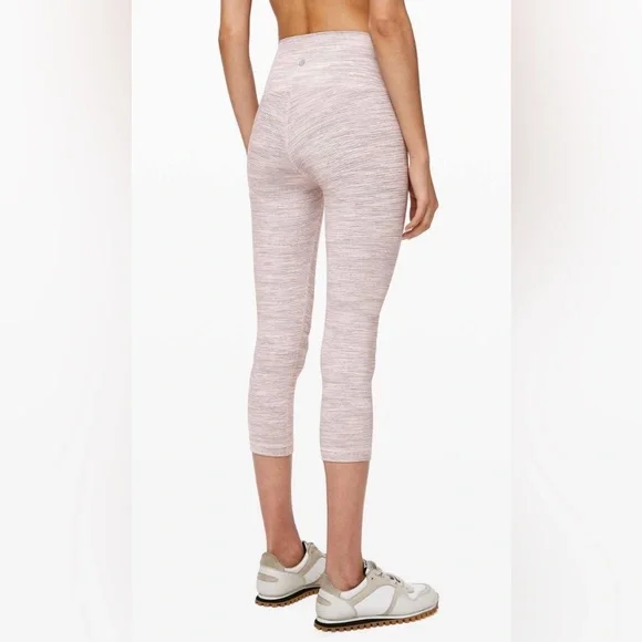 Lululemon Wunder Under Crop (High-Rise) *21" Wee Are From Space Sz 8 - Picture 1 of 7